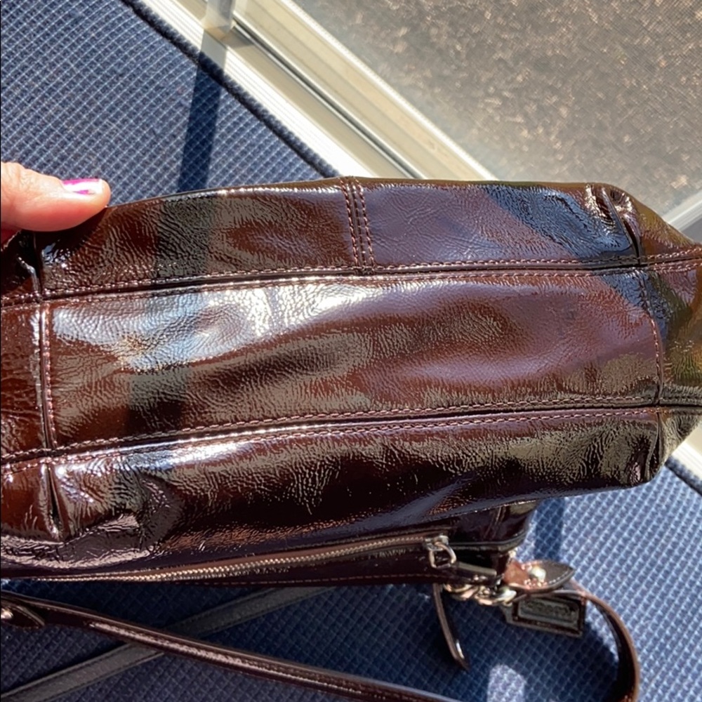 Authentic Coach - Picture 5 of 6